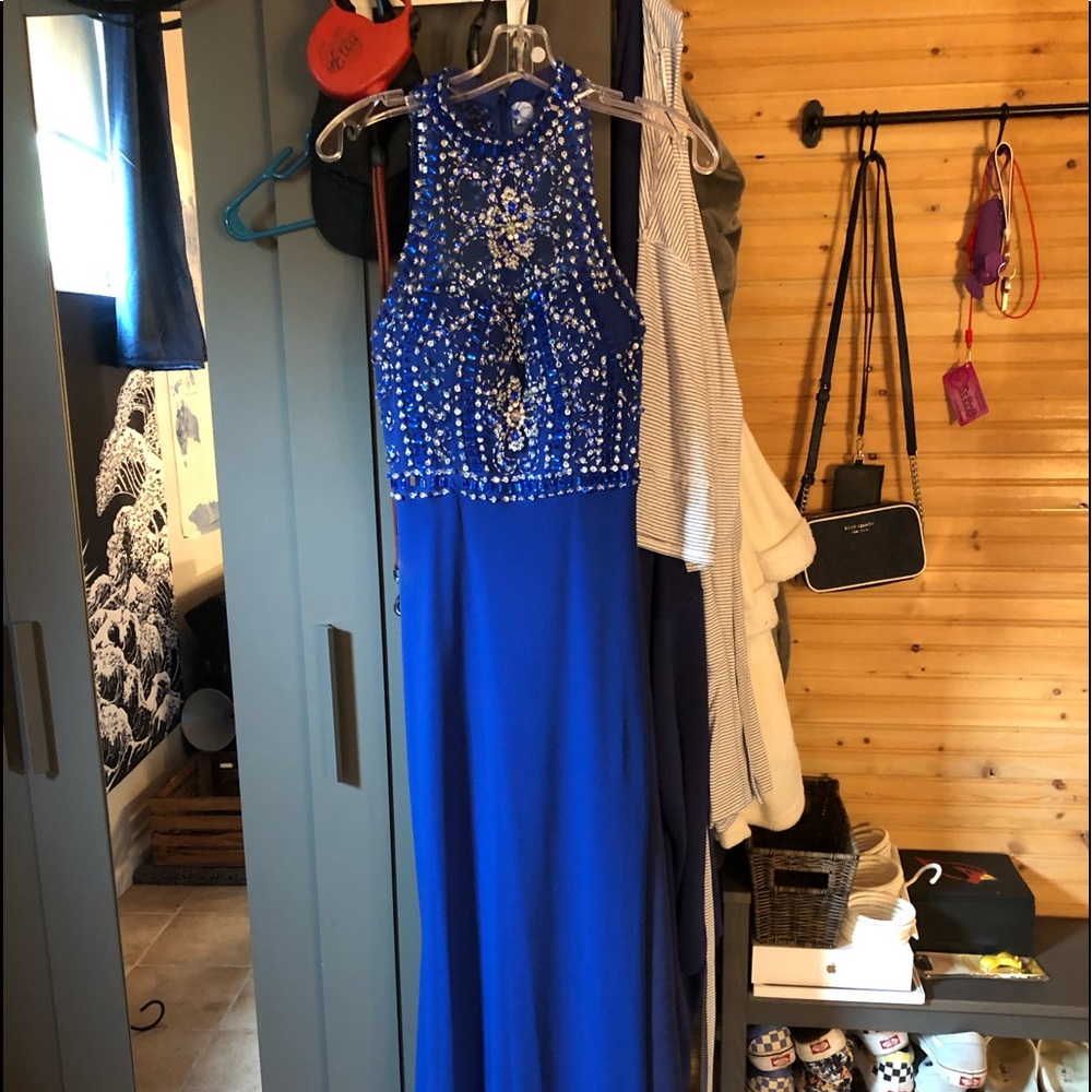 Prom Dress - Picture 5 of 7